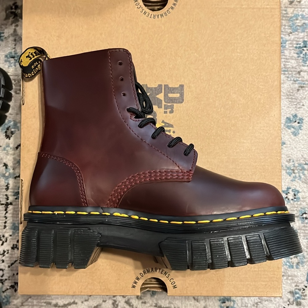 NWT Dr. Martens Audrick Brando Platform Leather Boots UK 4/US 6 - Picture 9 of 17